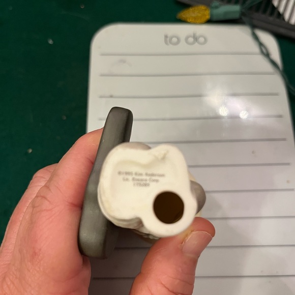 Kim Anderson figurine - Picture 4 of 4